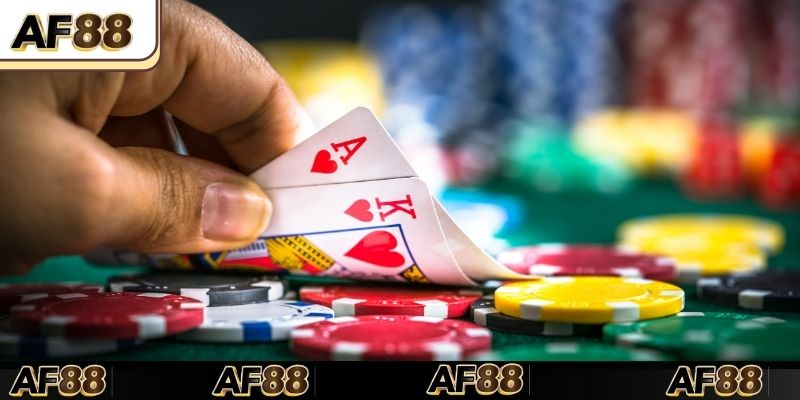 Liên hệ ngay với nền tảng khi gặp sự cố